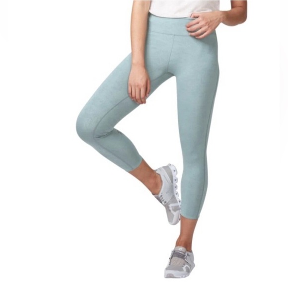 On Running Women's ON Running Tights 7/8 Sea Blue Size Small - Picture 3 of 14